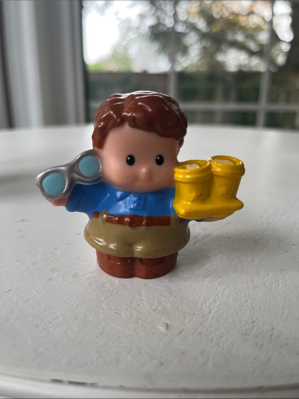 3/$10 💚 Little People Dad with sunglasses and coffee